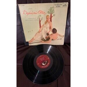 Beautiful vintage classical vinyl by the acclaimed Guarneri Debussy and Ravel